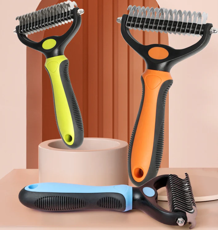 Professional Deshedding Tool For Dogs And Cats - Image 13