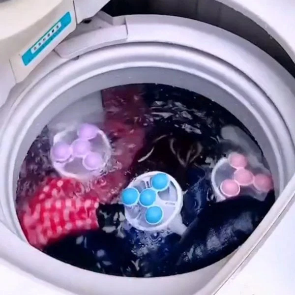 🧼 BUY 1 GET 1 FREE! 🚿 Floating Hair Filter Mesh - Catches Hair/Lint in Washers/Sinks/Tubs, Prevents Clogs & Easy to Clean 🐾📦 - Image 4