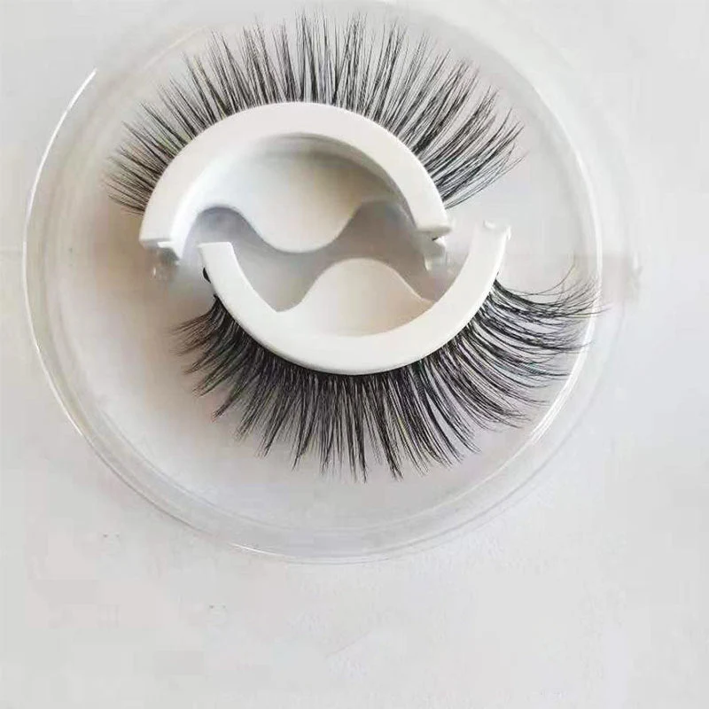 Reusable Self-Adhesive False Eyelashes - Image 10
