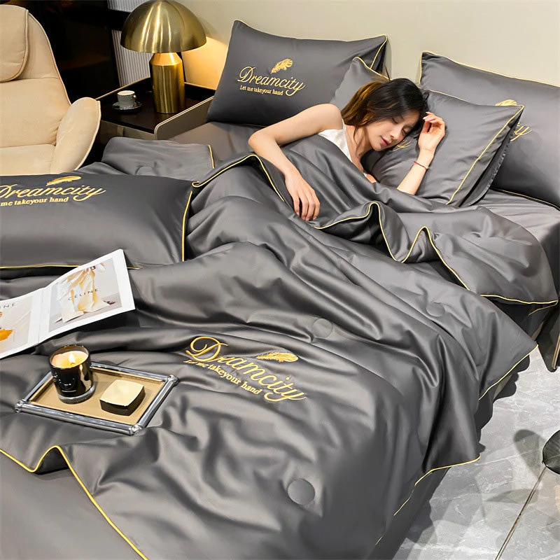 🔥 Summer Simple Ice Silk Quilt🎁Suitable for spring, summer and autumn - Image 3