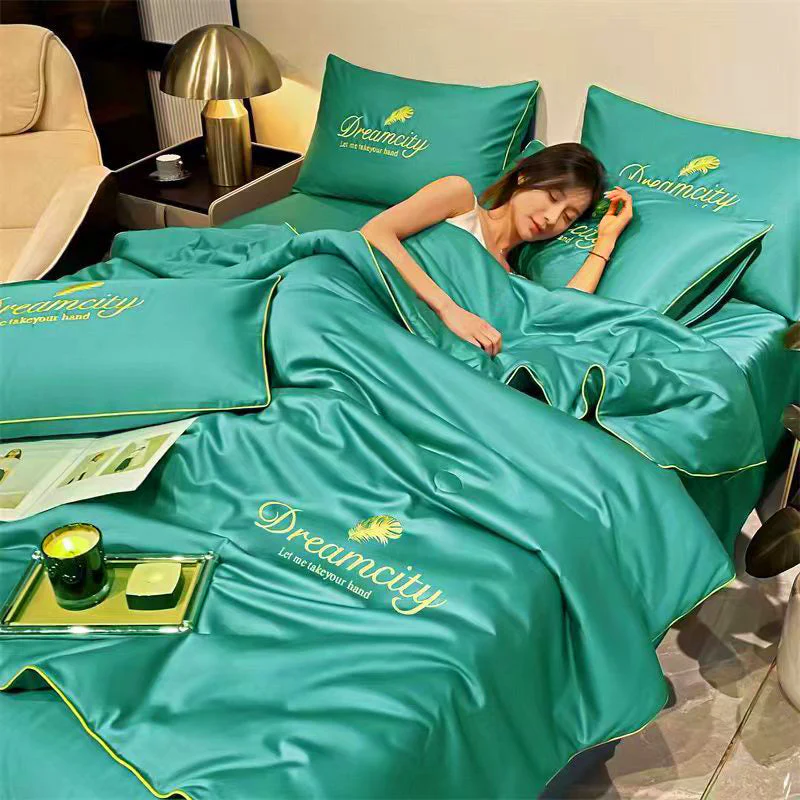 🔥 Summer Simple Ice Silk Quilt🎁Suitable for spring, summer and autumn - Image 9